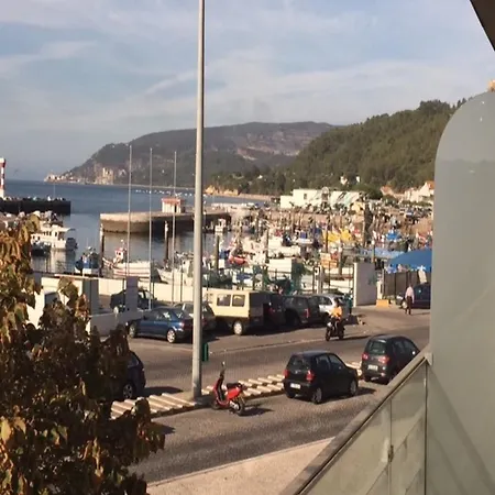 Sea And Marina View Apartment *