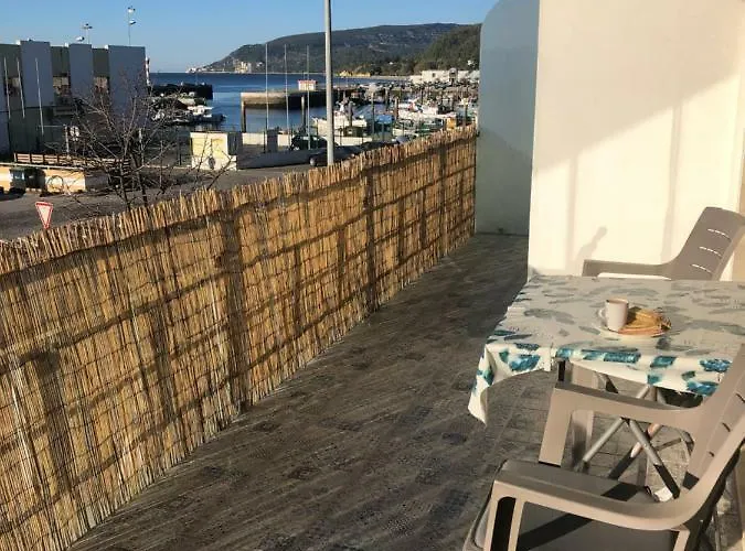 Sea And Marina View Appartement Setúbal